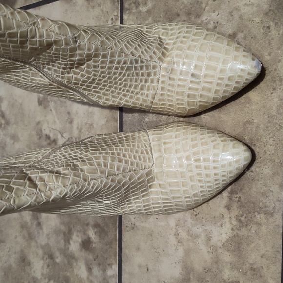 Snake skin boots - Picture 2 of 3
